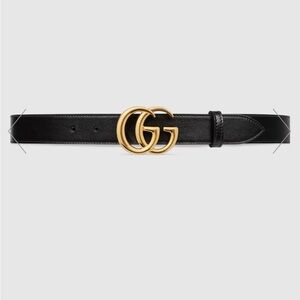 Gucci leather belt w/double G buckle